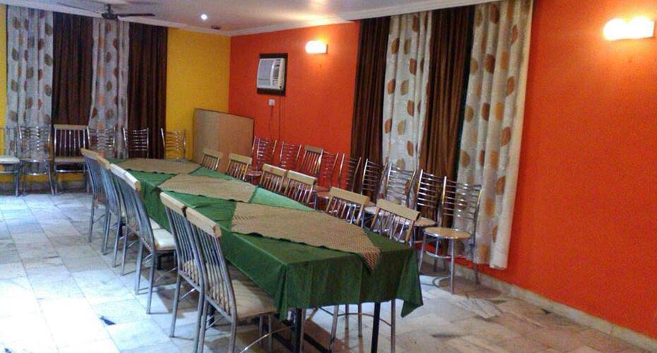 Hotel Kanishka, Kanpur 5